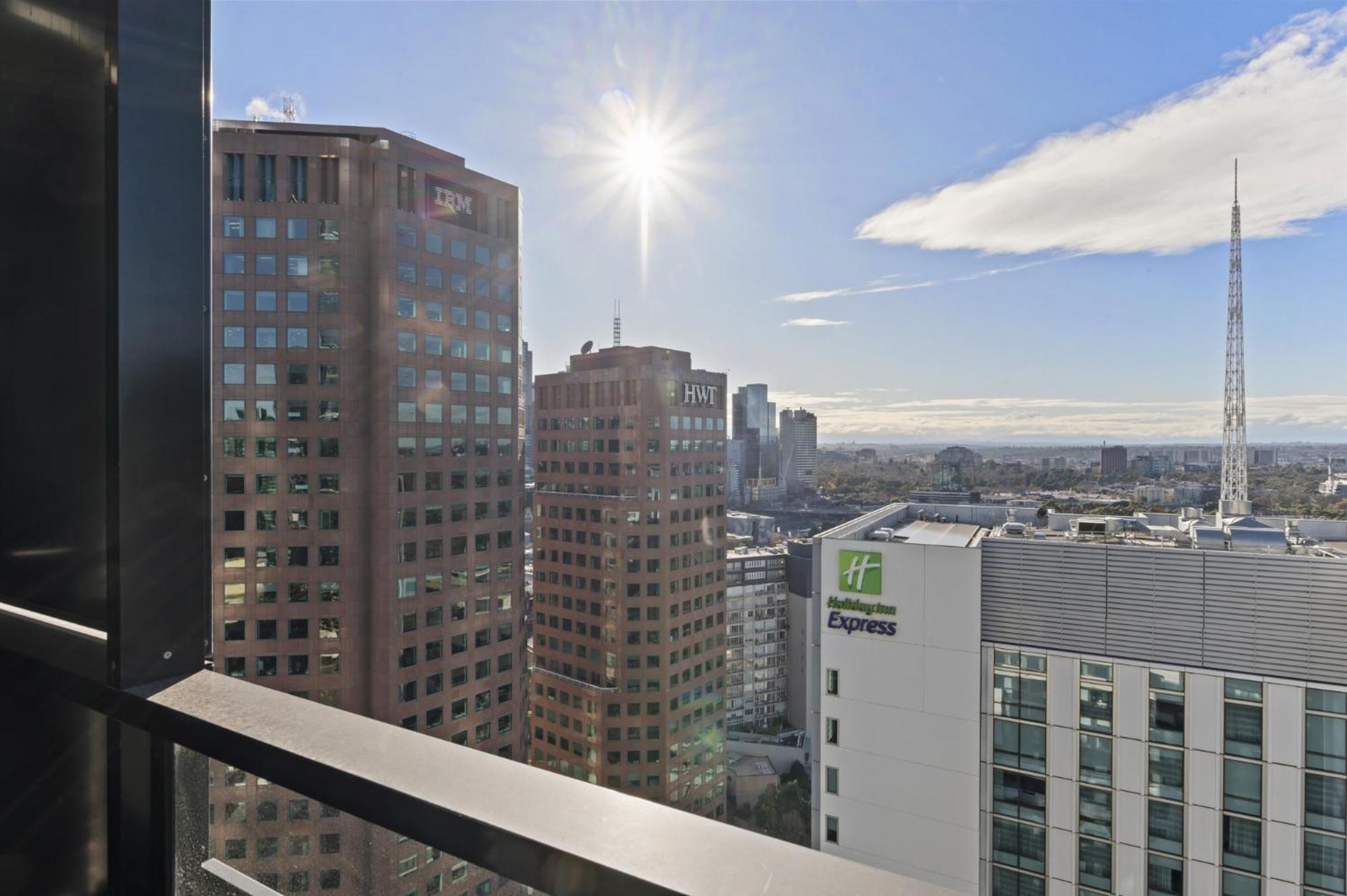 Sleek 1-Bed Southbank Apartment With Balcony Melbourne Exterior photo